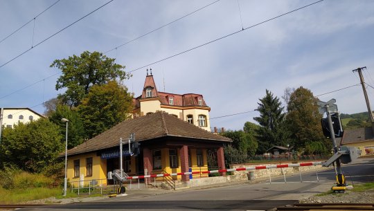 Vlaková zastávka Moravská Chrastová